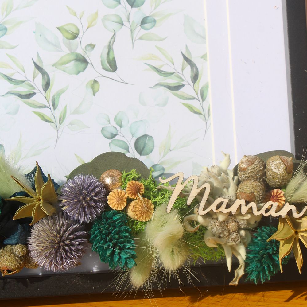 Cadre fleuri “Maman” – Image 6